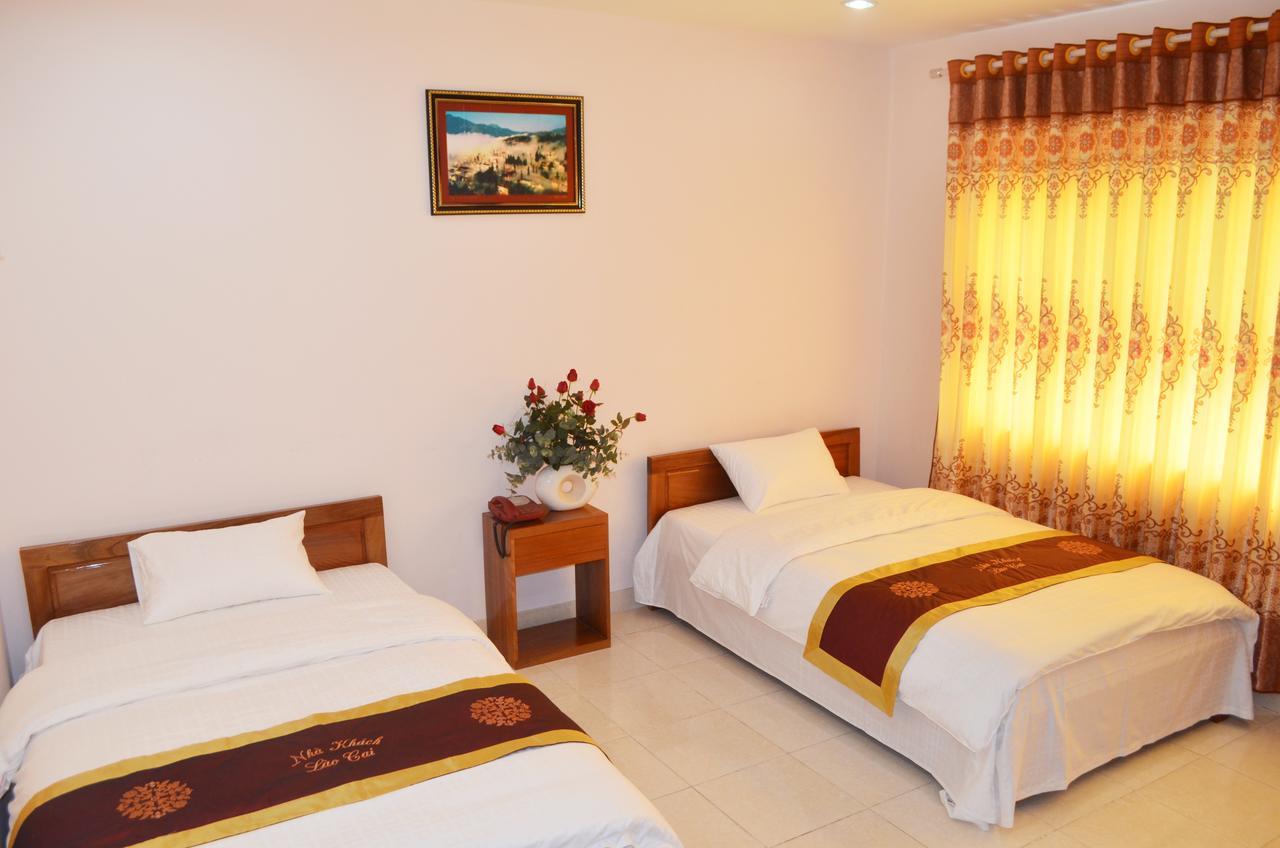 Hotel Lao Cai 33C Cat Linh ハノイ市 エクステリア 写真
