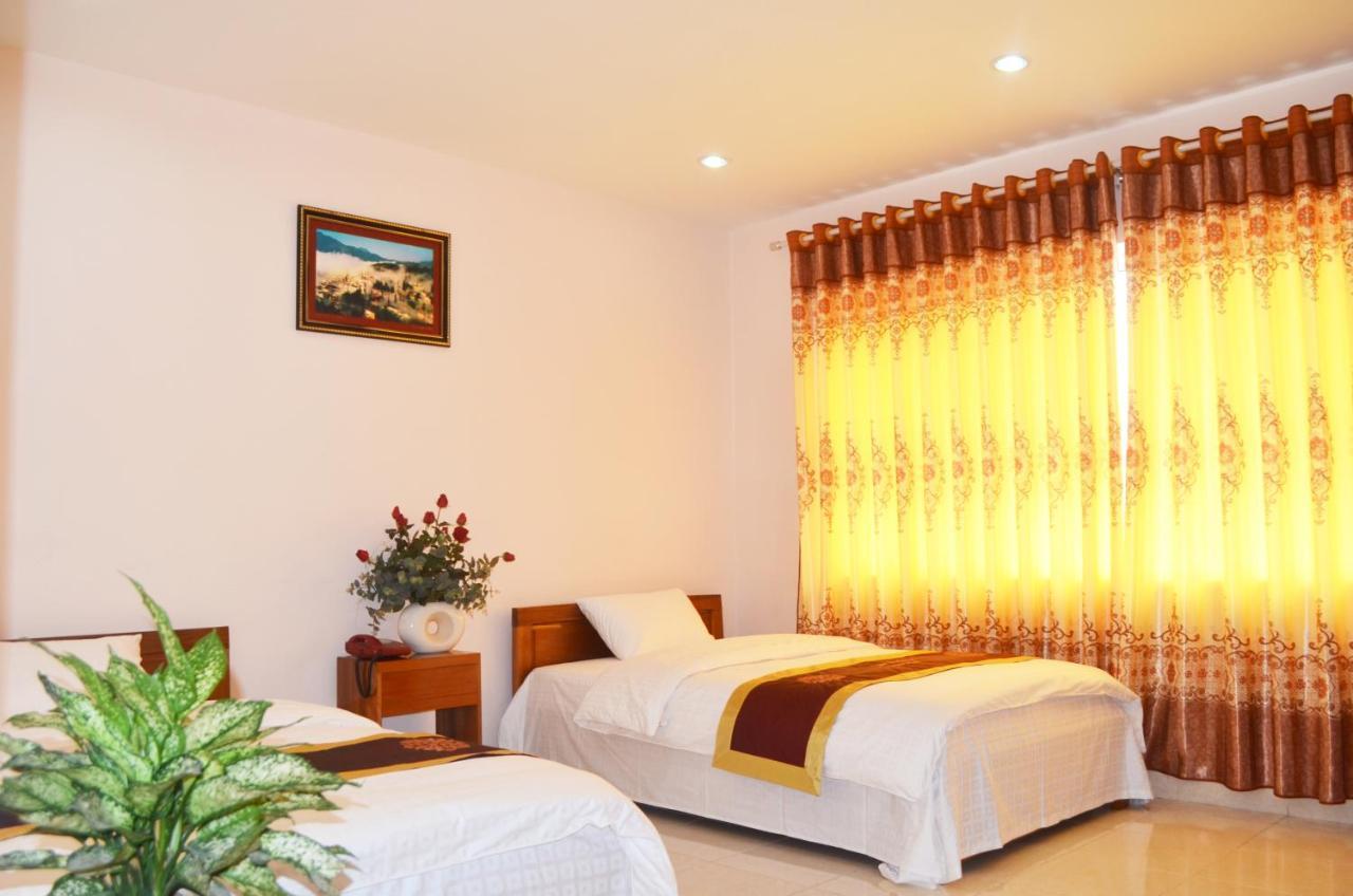 Hotel Lao Cai 33C Cat Linh ハノイ市 エクステリア 写真